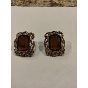 Vintage square amber stone gold metal pierced earrings 1.5"